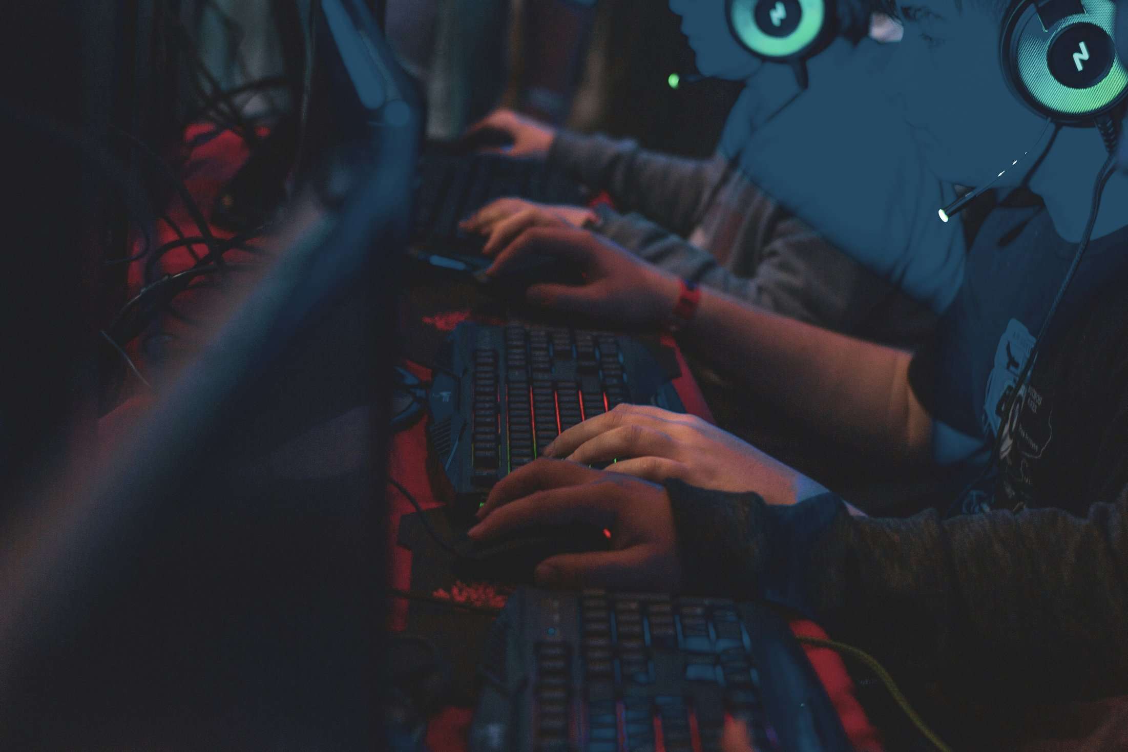 Snack break while gaming